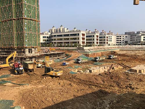 中國(guó)安能第二工程局湖畔學(xué)苑項(xiàng)目部“戰(zhàn)疫情，抓復(fù)工”