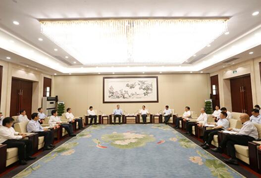 國(guó)家電網(wǎng)董事長(zhǎng)毛偉明與浙江省委書記車俊、省長(zhǎng)袁家軍會(huì)談