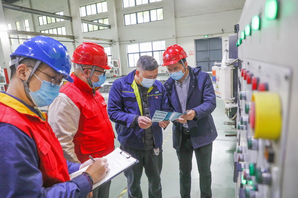 浙江寧波供電：春節(jié)企業(yè)不停產(chǎn)，供電服務(wù)“不打烊”