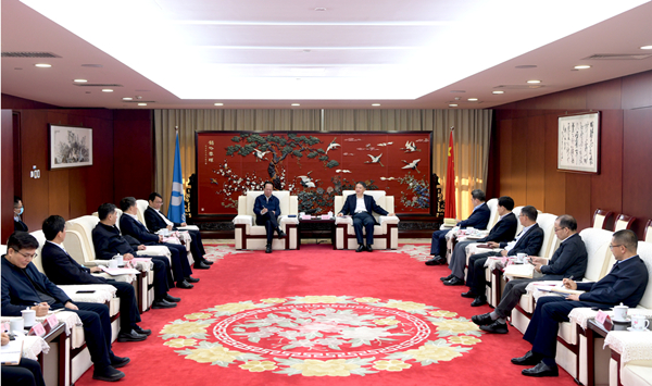 溫樞剛會(huì)見中國(guó)電建黨委書記、董事長(zhǎng)丁焰章