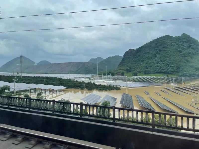 地面電站秒變漂浮電站，又一光伏電站被水淹！