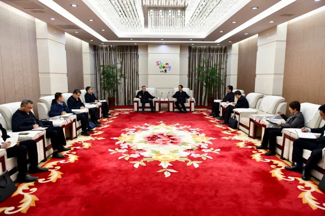 大唐山東發(fā)電公司黨委書記、董事長趙永力拜會菏澤市委副書記、市長張倫