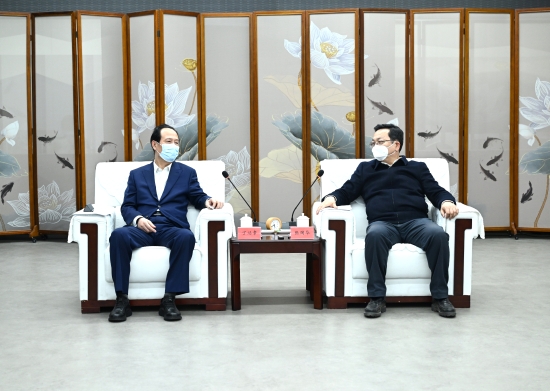 丁焰章與雄安新區(qū)黨工委書記、管委會主任張國華會談