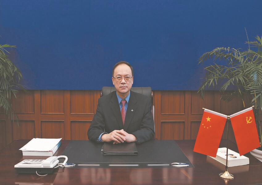 深化合作促“雙碳” 共建共享助振興——訪全國(guó)人大代表，鞍鋼集團(tuán)有限公司董事長(zhǎng)、黨委書(shū)記譚成旭