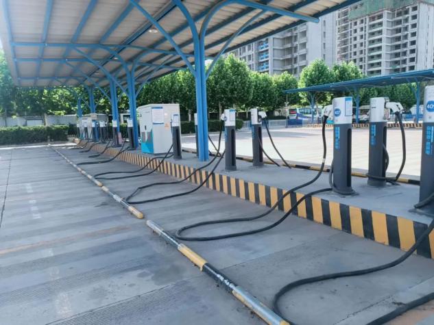 即日起，聊城汽車總站充電樁對(duì)外開(kāi)放啦!