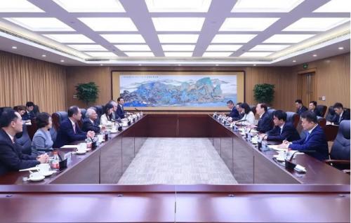 國家電網(wǎng)與香港中電集團推動清潔能源開發(fā)利用、促進新能源發(fā)展等方面深化合作
