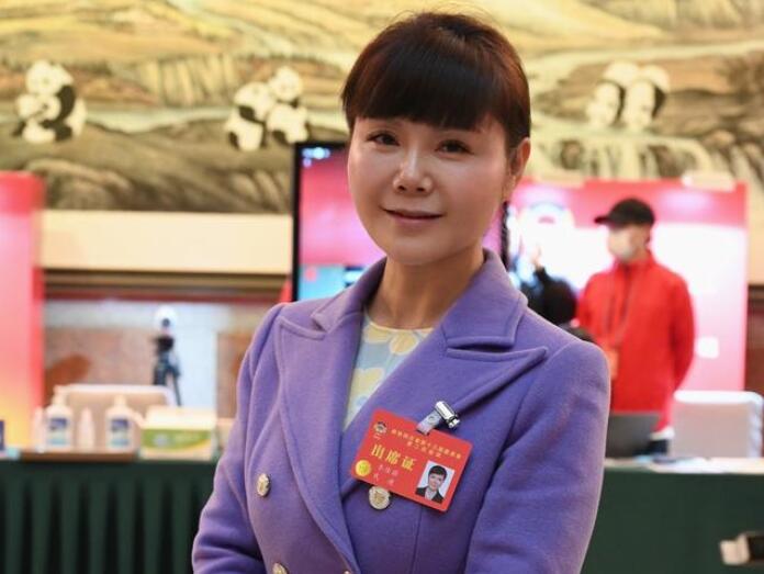 四川省政協(xié)委員李佳蔚：四川要優(yōu)化碳產(chǎn)品、參與碳交易，不斷完善碳設(shè)施