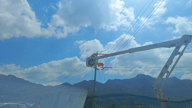 畢節(jié)市郊供電局成功投運10千伏撒昌線，提升供電可靠性