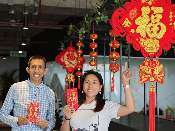 【新春走基層】濃濃年味暖人心，海外職工共迎春